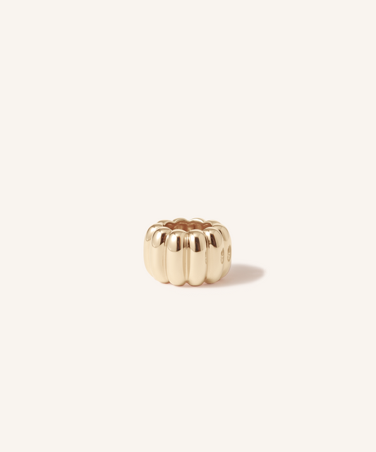 Canelé Pendant