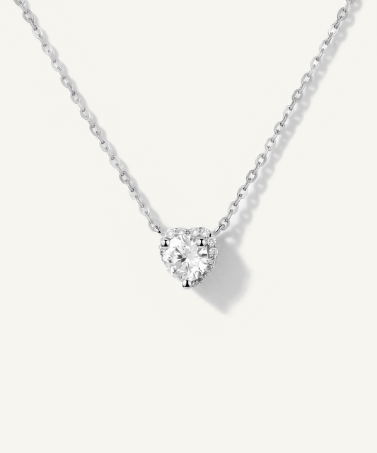 White Gold | Heart Halo Necklace, detail