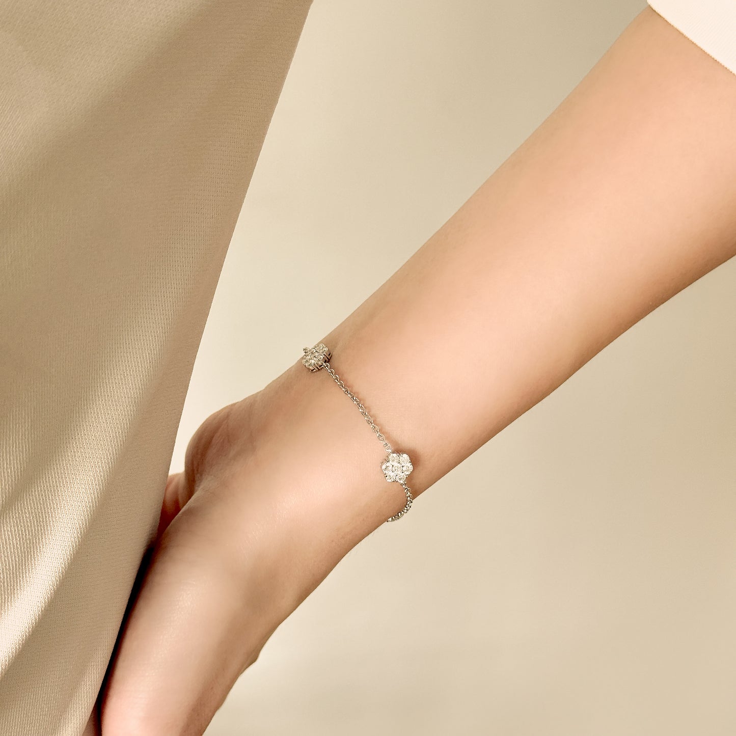 Hwaon Bracelet