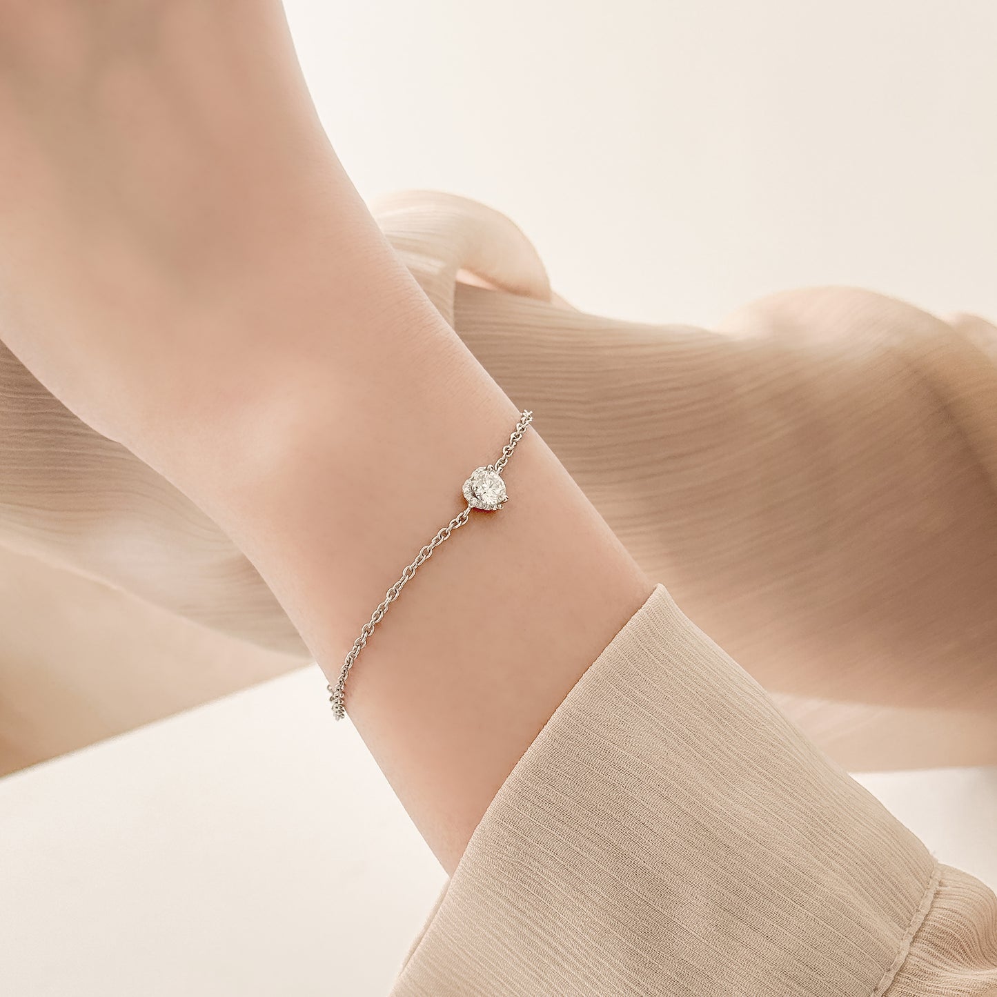 Heart Halo Bracelet