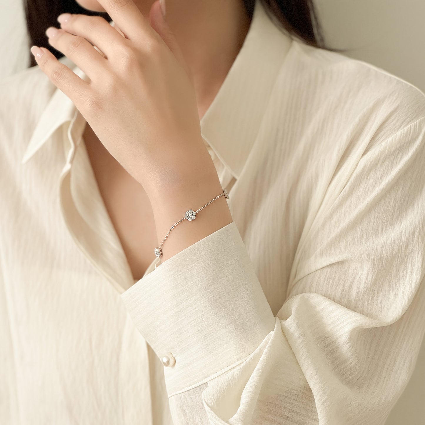 Hwaon Bracelet