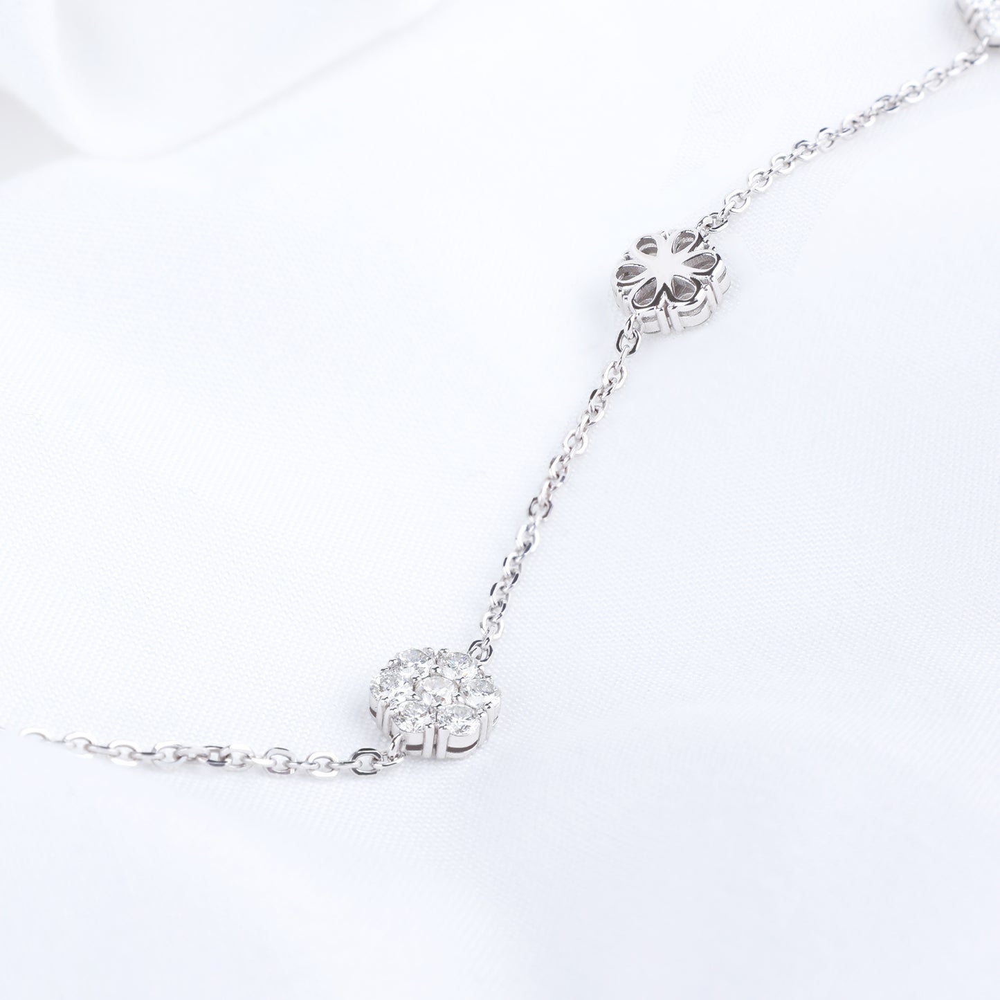 Hwaon Bracelet