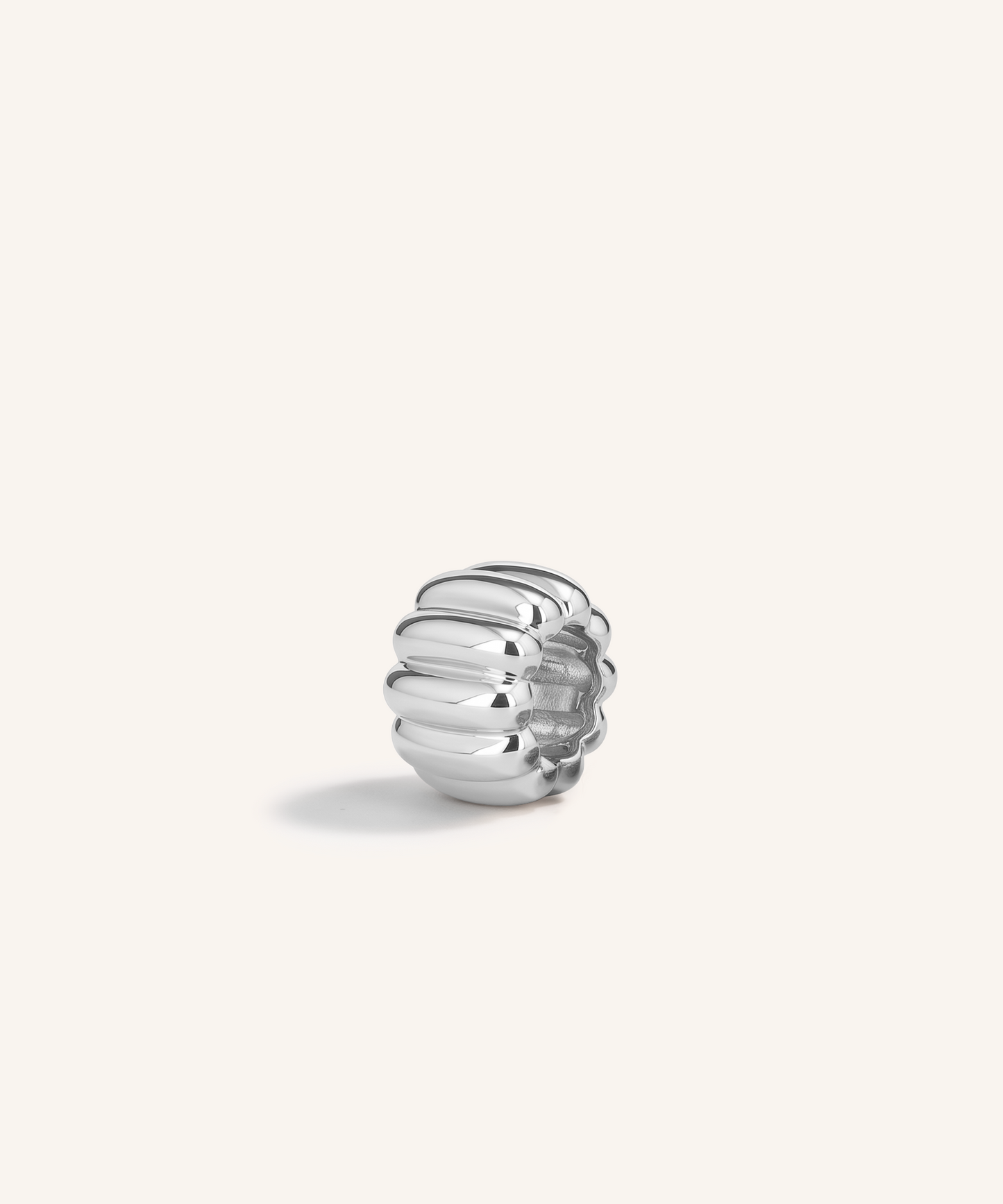 Canelé Pendant