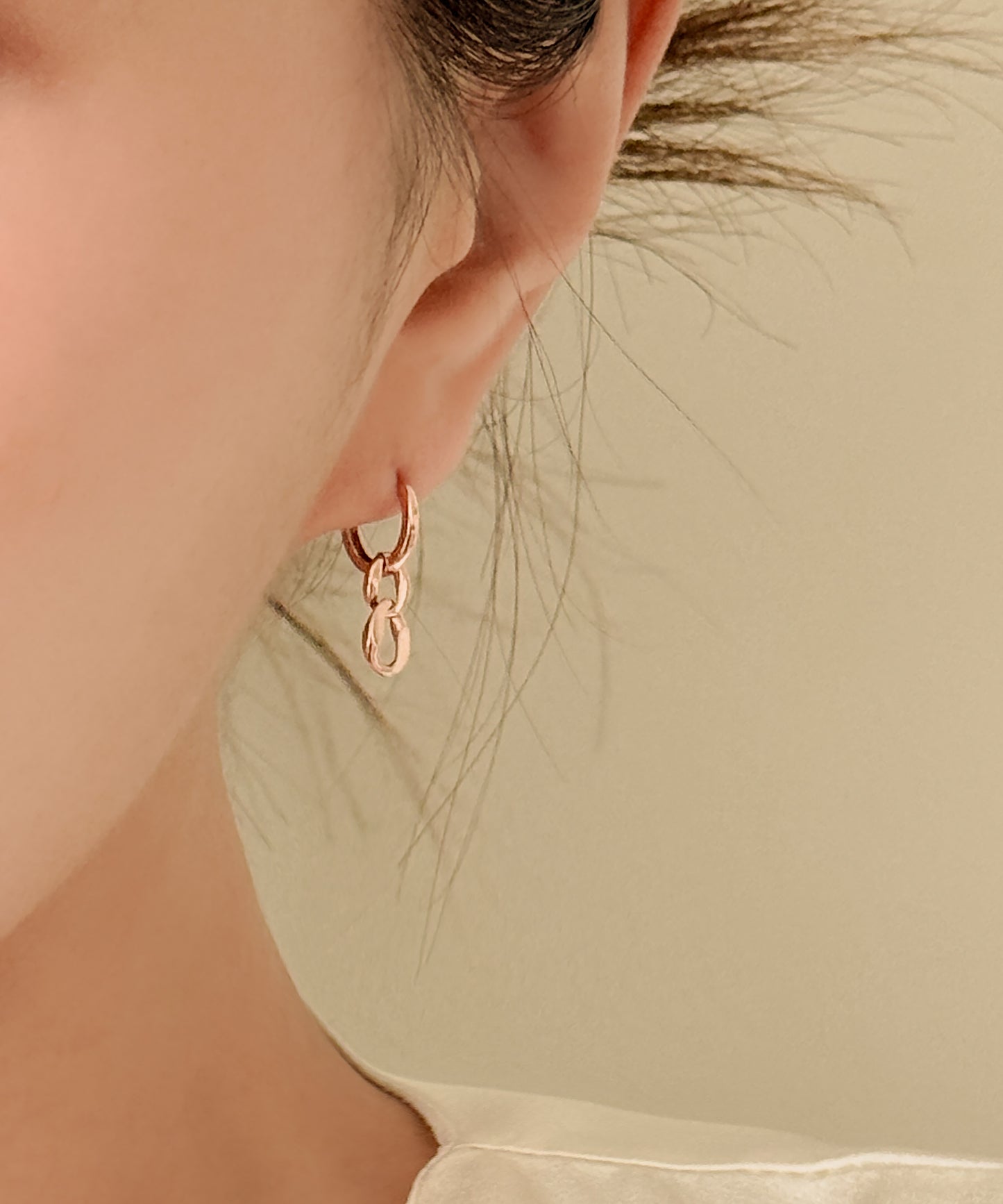 Interlock Oval Drop Earrings
