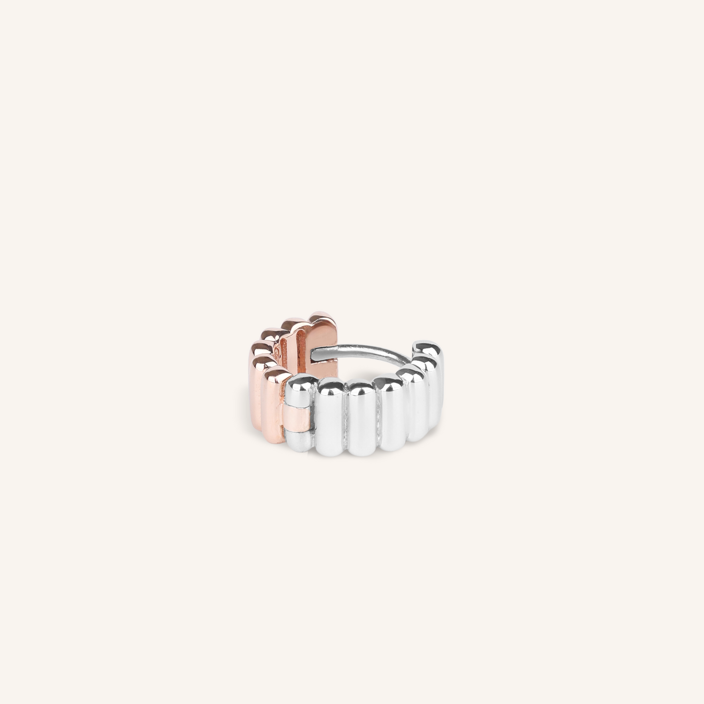 Reversible Two Tone Ribbed Huggie Hoop Earrings