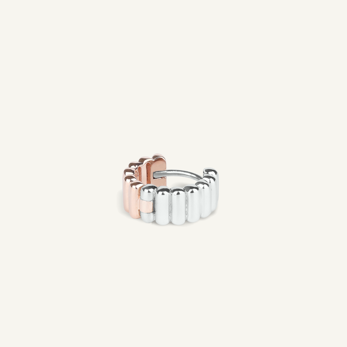 Reversible Two Tone Ribbed Huggie Hoop Earrings
