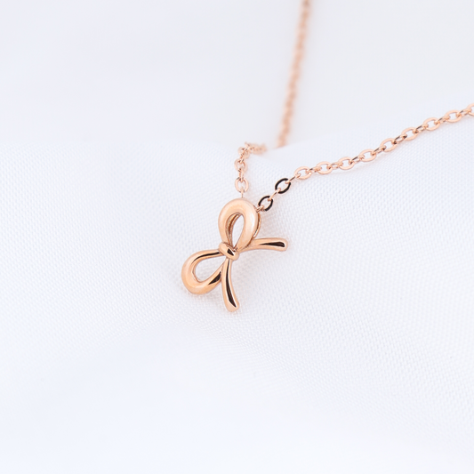 Ribbon Necklace