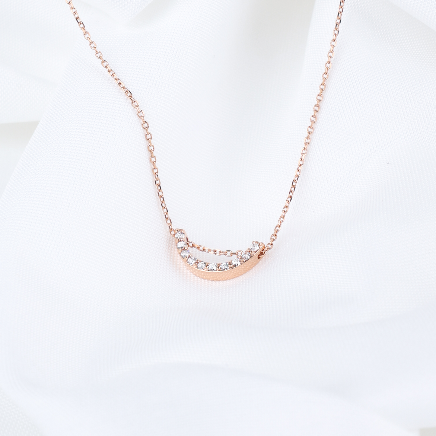 Luna Necklace