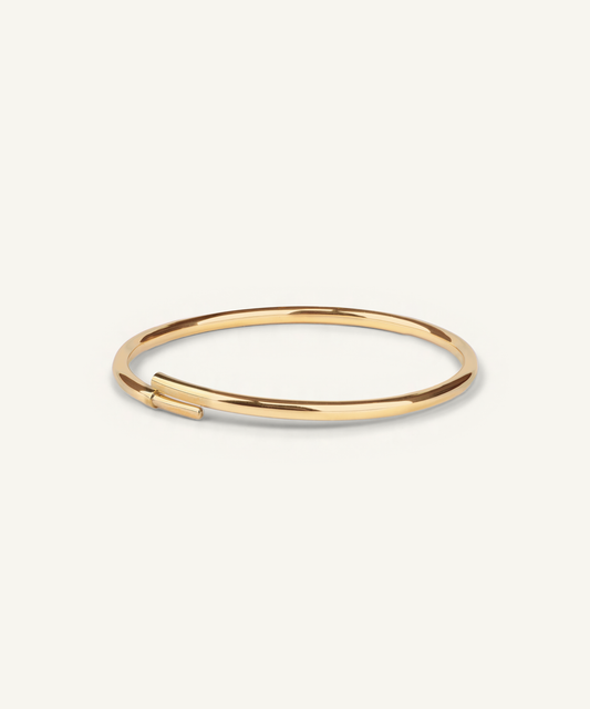 Yellow Gold | Classic Bangle, detail 2