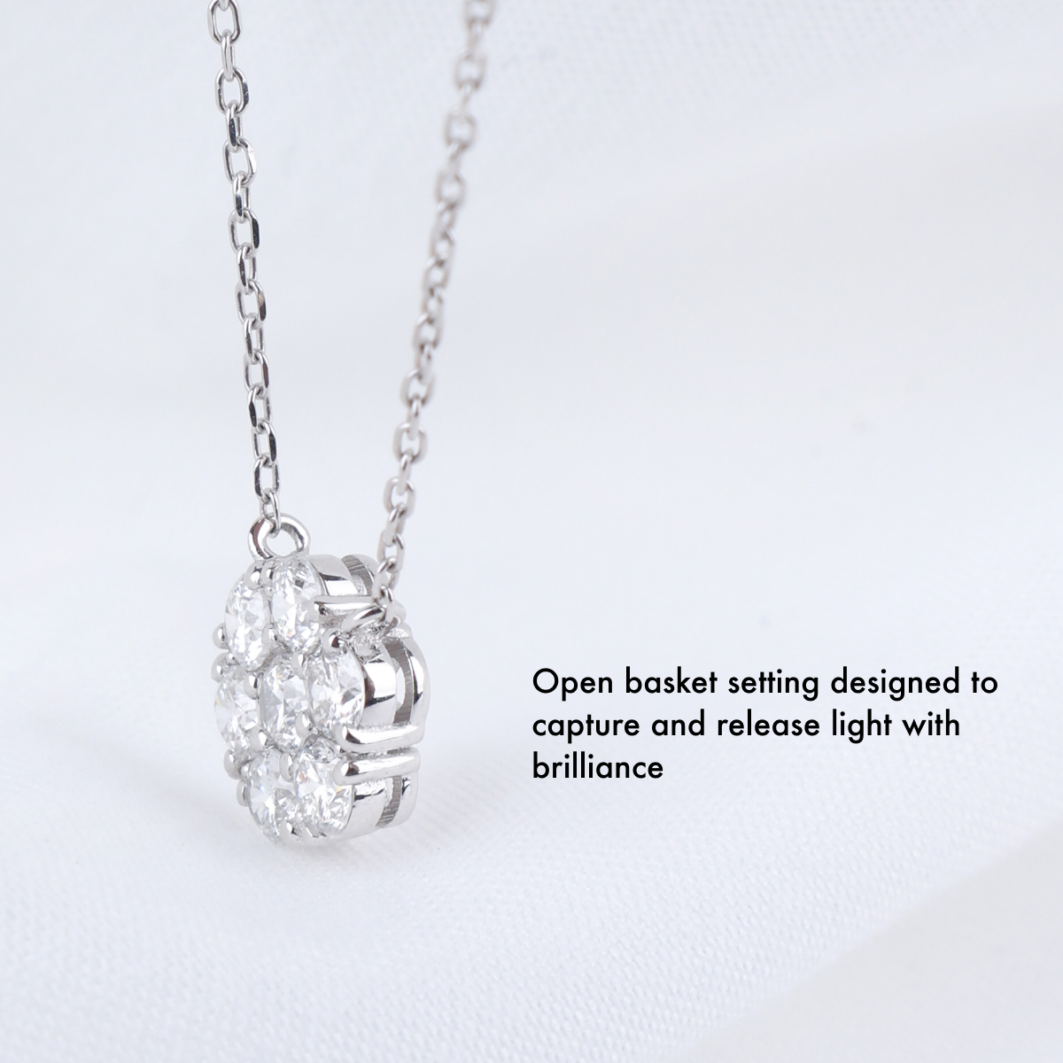 Hwaon Necklace