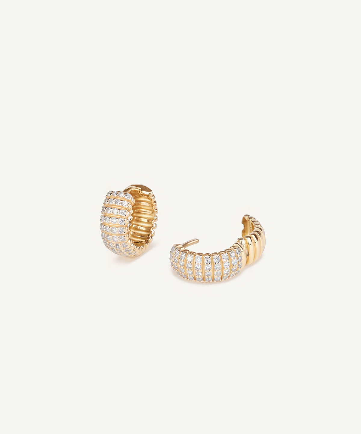 Pavé Lab Grown Diamond Ribbed Huggie Hoop Earrings detail, pavé ribs, polished inner ribs and hinge