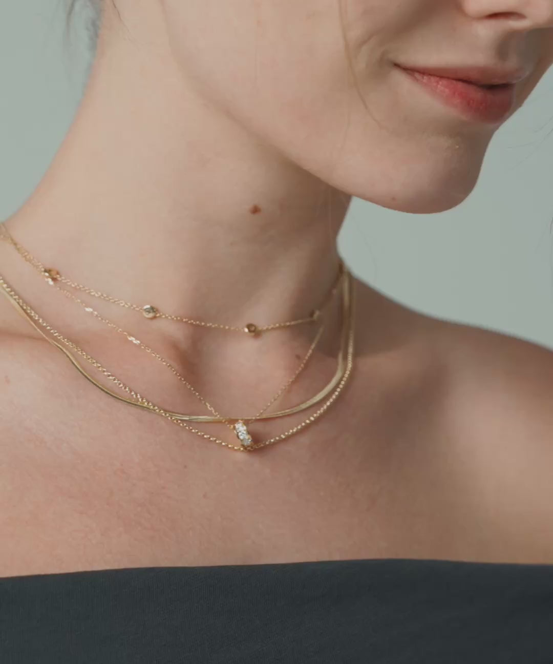 Yellow Gold | Lab Grown Diamond Bezel Station Necklace, 8 Stones, video